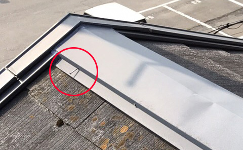 外壁の釘や停め具が浮いている